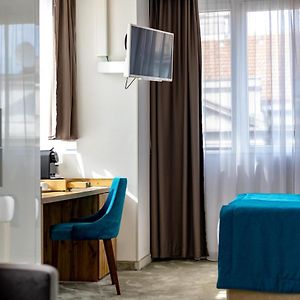 Mark Hotel